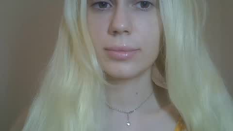 DitaMilton online show from March 15, 8:45 pm