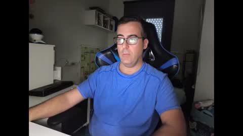 ditos_c online show from October 28, 8:37 am