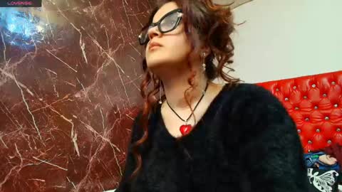 Ana    online show from May 24, 11:33 pm