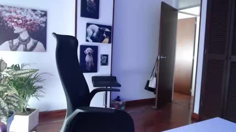 Hera online show from February 7, 1:14 pm