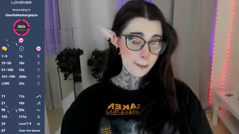 Snapshot of dixipixi_ chatting on October 10, 6:08 am dixipixi_ online show from October 10, 6:08 am