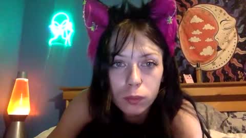 djldobaggins420 online show from November 9, 7:56 am