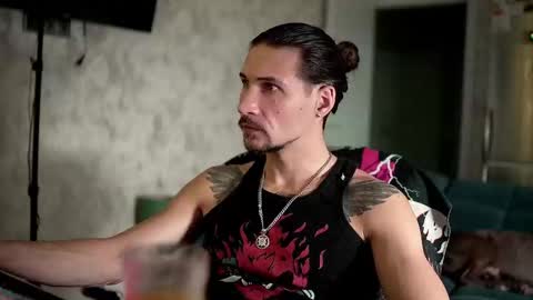 Silverhand online show from September 17, 5:44 am