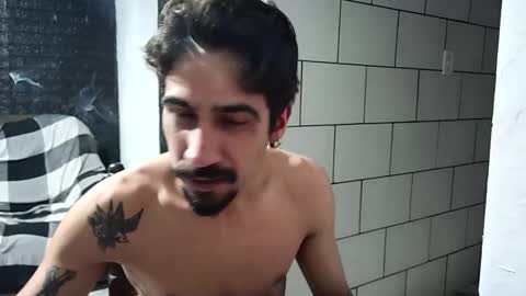 Snapshot of dmacedo96 chatting on September 28, 2:31 am AmigodotadoZL online show from September 28, 2:31 am