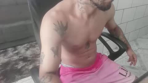 Snapshot of dmacedo96 chatting on December 2, 2:14 pm AmigodotadoZL online show from December 2, 2:14 pm