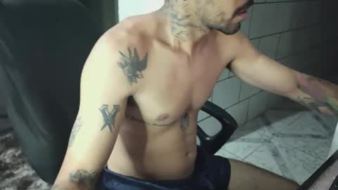 Snapshot of dmacedo96 chatting on January 8, 11:52 pm AmigodotadoZL online show from January 8, 11:52 pm