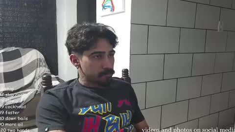 Snapshot of dmacedo96 chatting on October 15, 4:38 am AmigodotadoZL online show from October 15, 4:38 am