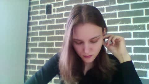 dolcezza_ online show from April 7, 11:12 am