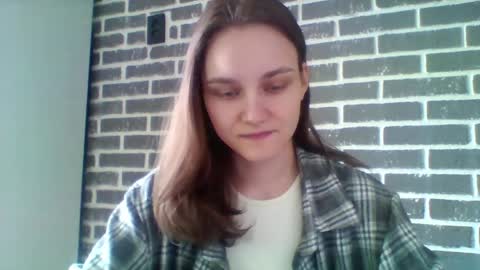 dolcezza_ online show from April 13, 11:03 am