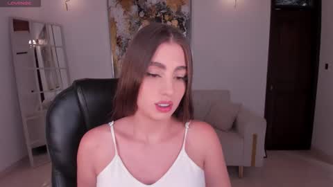 Dolcie  online show from January 10, 8:03 pm