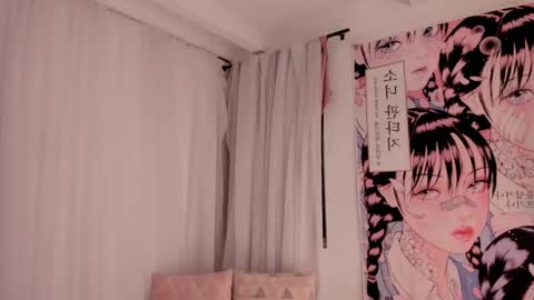 Roxana  independent model can you help me reach 100 hands up uwu online show from May 6, 12:27 am
