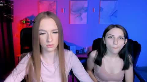 doll_vey online show from April 13, 7:18 pm