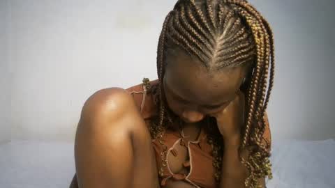 dollberry online show from February 4, 11:27 pm