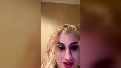 Dollface Killa online show from February 11, 9:13 am