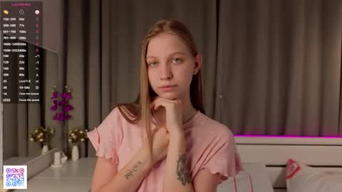 Emilia online show from October 7, 6:37 pm