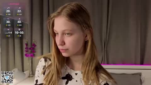 Emilia online show from September 27, 6:05 pm