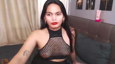 dollymoonlight online show from January 13, 4:37 pm