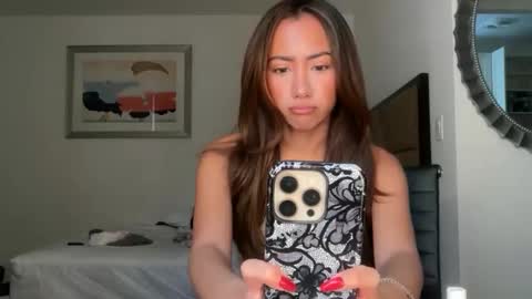 Dolly Rhodes online show from February 22, 6:10 pm