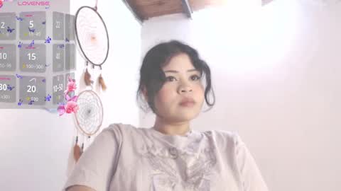 Snapshot of dollysweet666 chatting on September 23, 6:51 am dollysweet666 online show from September 23, 6:51 am