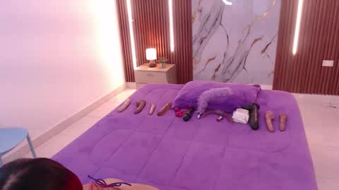 domenica online show from November 1, 1:43 pm