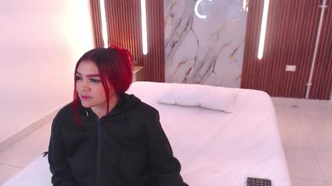 domenica online show from October 18, 3:05 pm