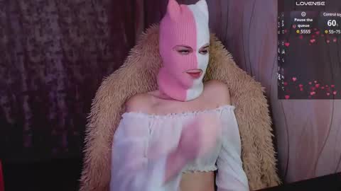 domiiniicana online show from February 9, 8:24 pm