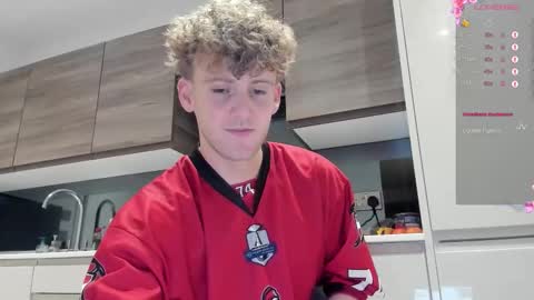 Alex...  online show from November 6, 3:42 am