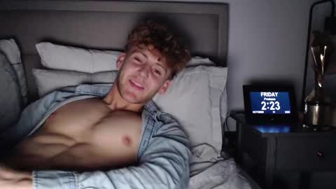 Alex...  online show from October 31, 2:23 am