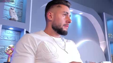 dominic de luca online show from January 17, 2:54 am