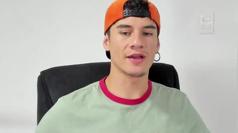 Your real love online show from April 18, 9:26 pm