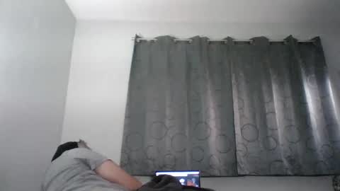 Snapshot of dominicanorico chatting on October 18, 11:53 pm luis online show from October 18, 11:53 pm
