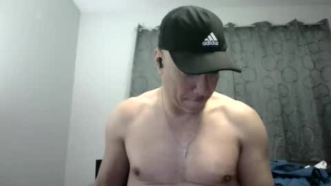 Snapshot of dominicanorico chatting on January 11, 5:10 am luis online show from January 11, 5:10 am