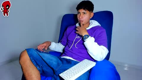  Dominic  online show from May 14, 3:27 am