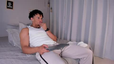 Dominik Drake online show from April 8, 2:09 pm