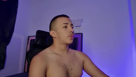 Donat Independent Model online show from March 20, 3:11 am