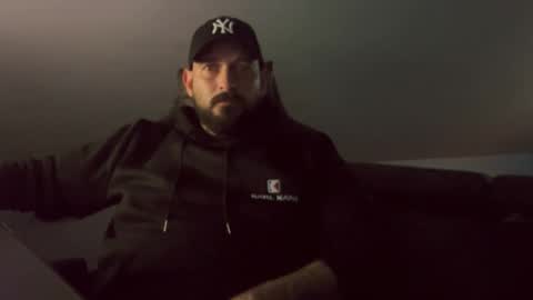 donchriiis online show from October 24, 12:44 am