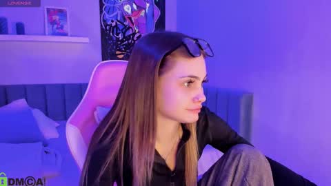 donna potterr online show from December 14, 1:39 pm