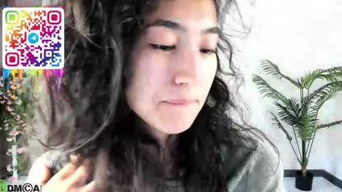 Aura online show from September 11, 3:52 am