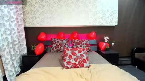 Donna On GMT2 Mon-Fri 3-9 AM online show from February 17, 3:04 am