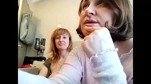 Tatiana 43 curvy sexy body and Joanna redhead 39 years online show from April 5, 2:03 pm