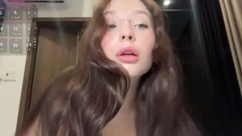 Stacy online show from June 28, 6:04 pm