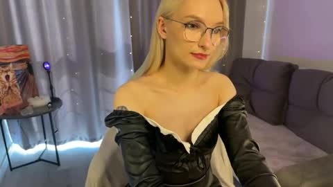 Ely online show from May 5, 6:41 am