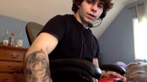 donutking42069 online show from March 26, 8:47 pm