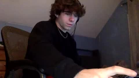 donutking42069 online show from February 17, 11:15 pm