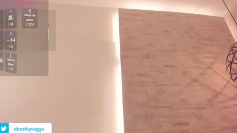 Snapshot of dorothy_vegga chatting on September 19, 5:33 am DOROTHY online show from September 19, 5:33 am