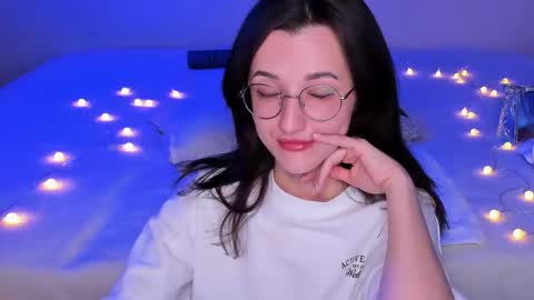 Your Dorotty online show from February 24, 1:19 am