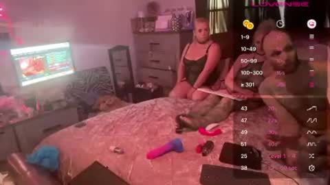 Chaz  Roxy Rain online show from June 12, 2:27 pm