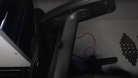 douglas_drake online show from December 14, 12:44 pm