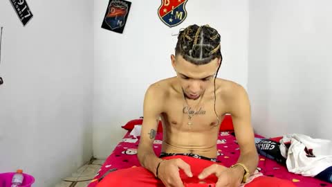 douglas_gallegos online show from January 26, 9:29 pm