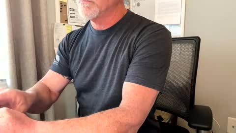 douglikes3xd online show from March 19, 3:06 pm